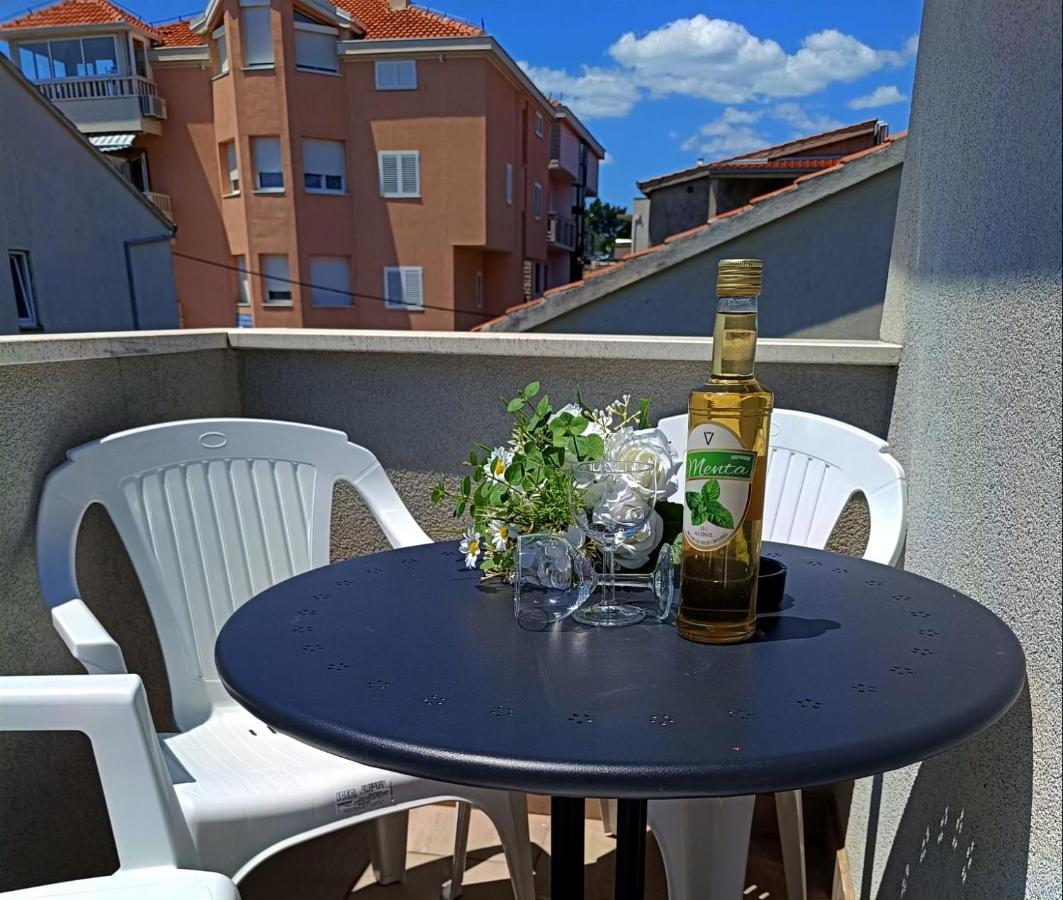 Apartmani Triva Сплит Экстерьер фото